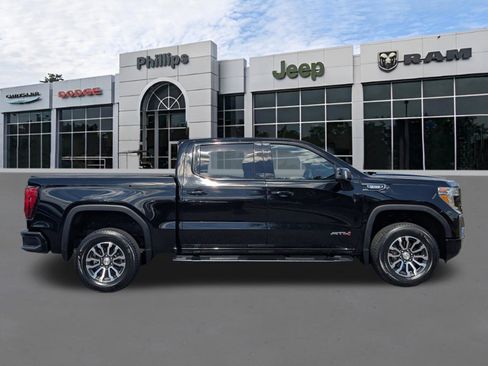 Used 2020 GMC Sierra 1500 AT4 w/ Technology Package image 2