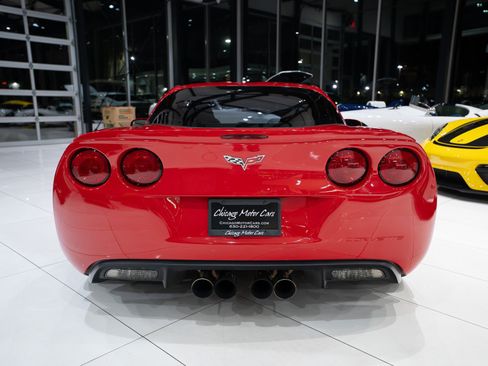 Used 2009 Chevrolet Corvette Z06 w/ Preferred Equipment Group RWD image 3