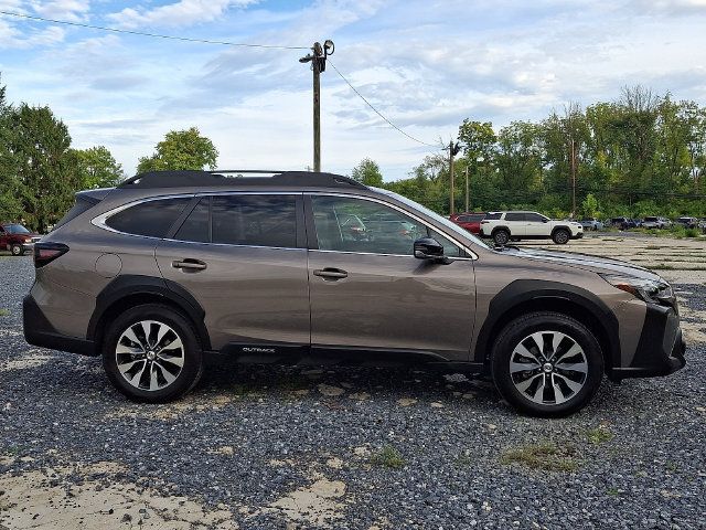 Certified 2024 Subaru Outback Limited AWD/4WD image 10