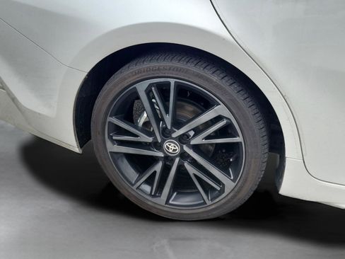 Used 2025 Toyota Camry XSE image 27