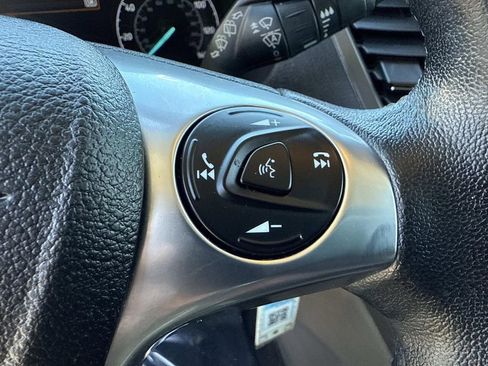 Used 2020 Ford Transit Connect XLT image 37