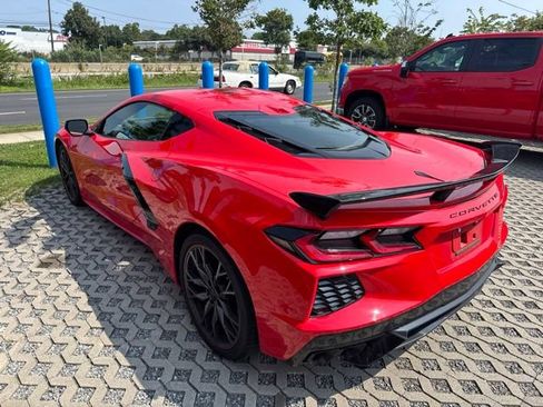 Used 2025 Chevrolet Corvette Stingray Coupe w/ Z51 Performance Package RWD image 2