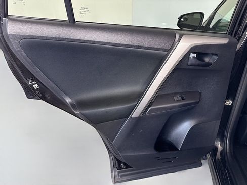 Used 2017 Toyota RAV4 LE image 25