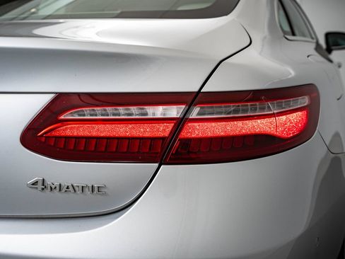 Used 2019 Mercedes-Benz E 450 4MATIC Coupe image 9