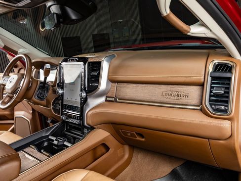 Used 2023 RAM 3500 Limited image 17