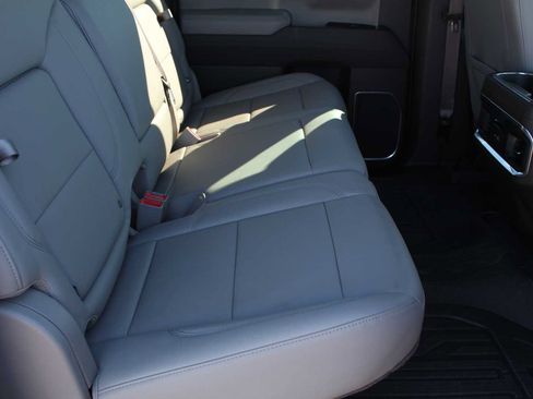 Used 2025 GMC Sierra 1500 SLT w/ SLT Premium Package AWD/4WD image 28