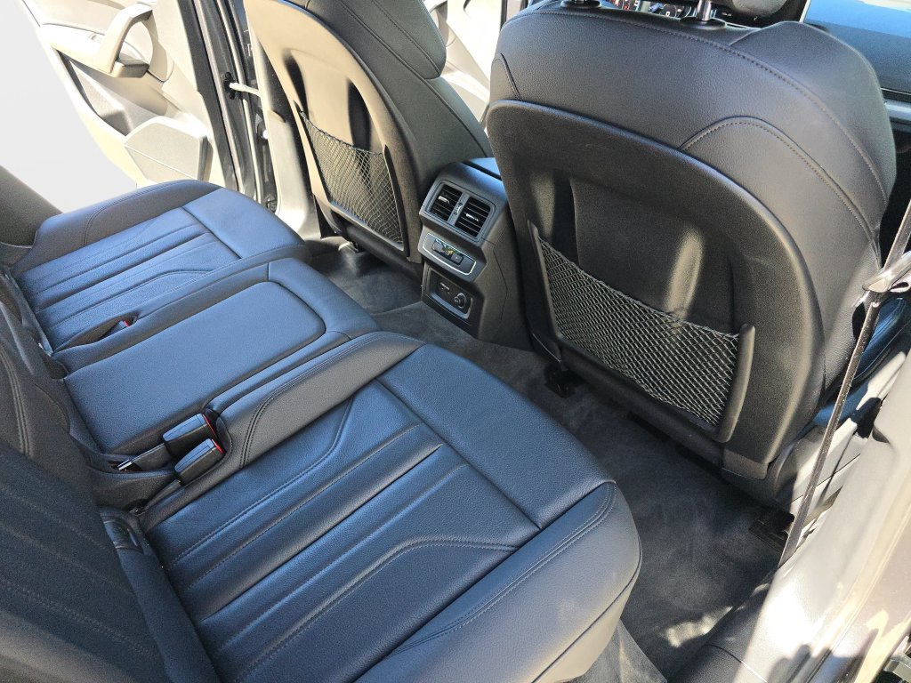 Used 2020 Audi Q5 2.0T Titanium Premium Plus w/ Premium Plus Package AWD/4WD image 13
