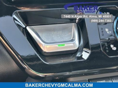 New 2025 GMC Sierra 2500 AT4 w/ AT4 Premium Plus Package image 17