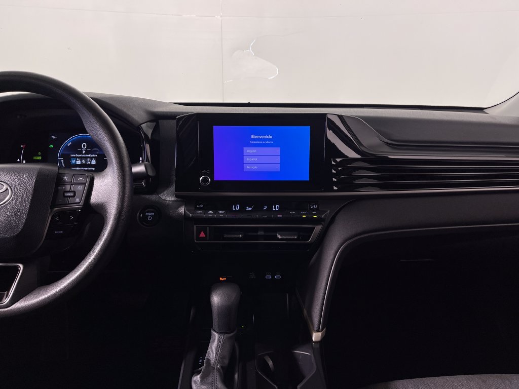 Used 2025 Toyota Camry LE FWD image 15