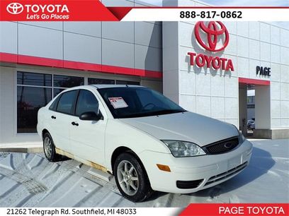Used 2005 Ford Focus ZX4 Sedan