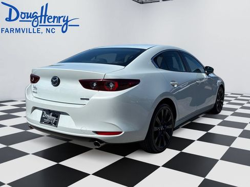 Used 2024 MAZDA MAZDA3 s FWD image 5