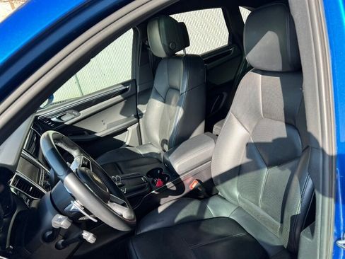 Used 2016 Porsche Macan S image 18