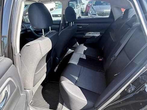 Used 2017 Nissan Altima 2.5 SR w/ Midnight Edition Package FWD image 14