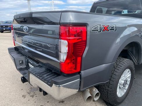 Used 2022 Ford F250 XL w/ STX Appearance Package AWD/4WD image 31
