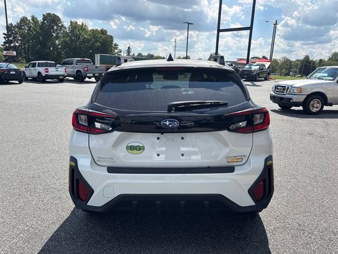 Used 2024 Subaru Crosstrek 2.5i Sport AWD/4WD image 8