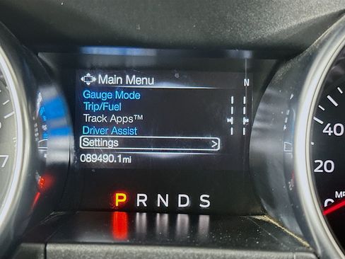 Used 2022 Ford Mustang Premium RWD image 19