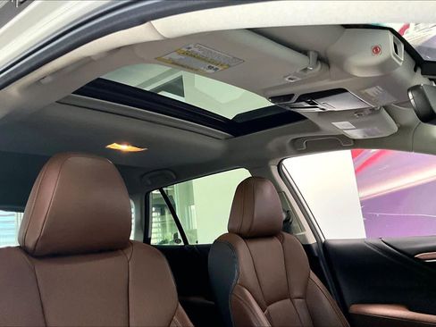 Used 2022 Subaru Outback Touring image 27