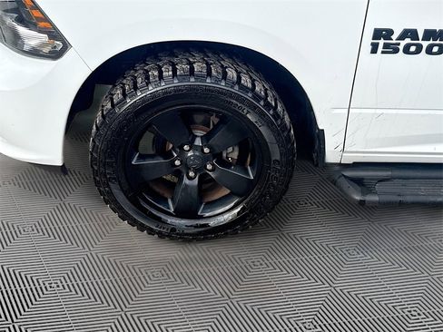 Used 2018 RAM 1500 Express w/ Express Value Package image 33