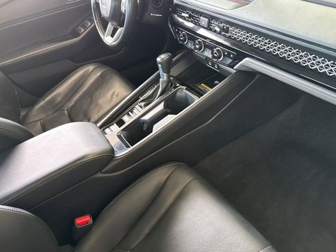 Used 2024 Honda Accord Touring image 30