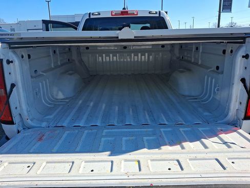 Used 2020 Chevrolet Colorado LT w/ Safety Package image 26