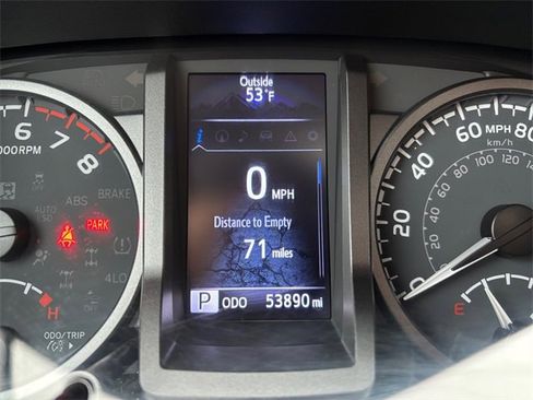 Used 2020 Toyota Tacoma TRD Sport image 19