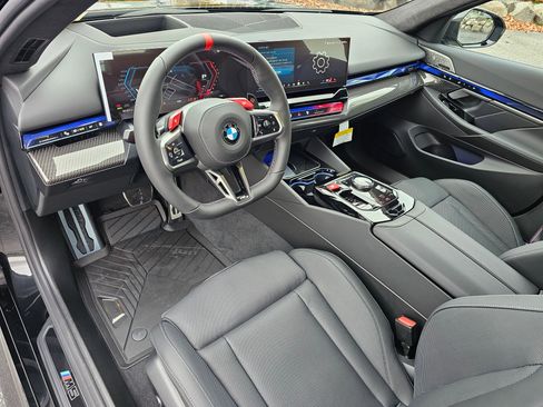 New 2026 BMW M5 w/ Carbon Package image 2