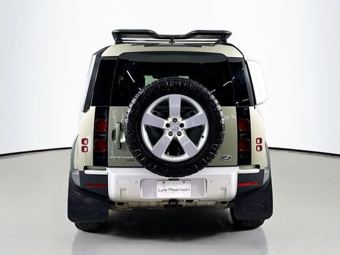 Certified 2023 Land Rover Defender 110 SE AWD/4WD image 10