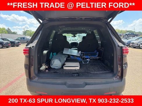 Used 2023 Chevrolet Traverse LT image 24