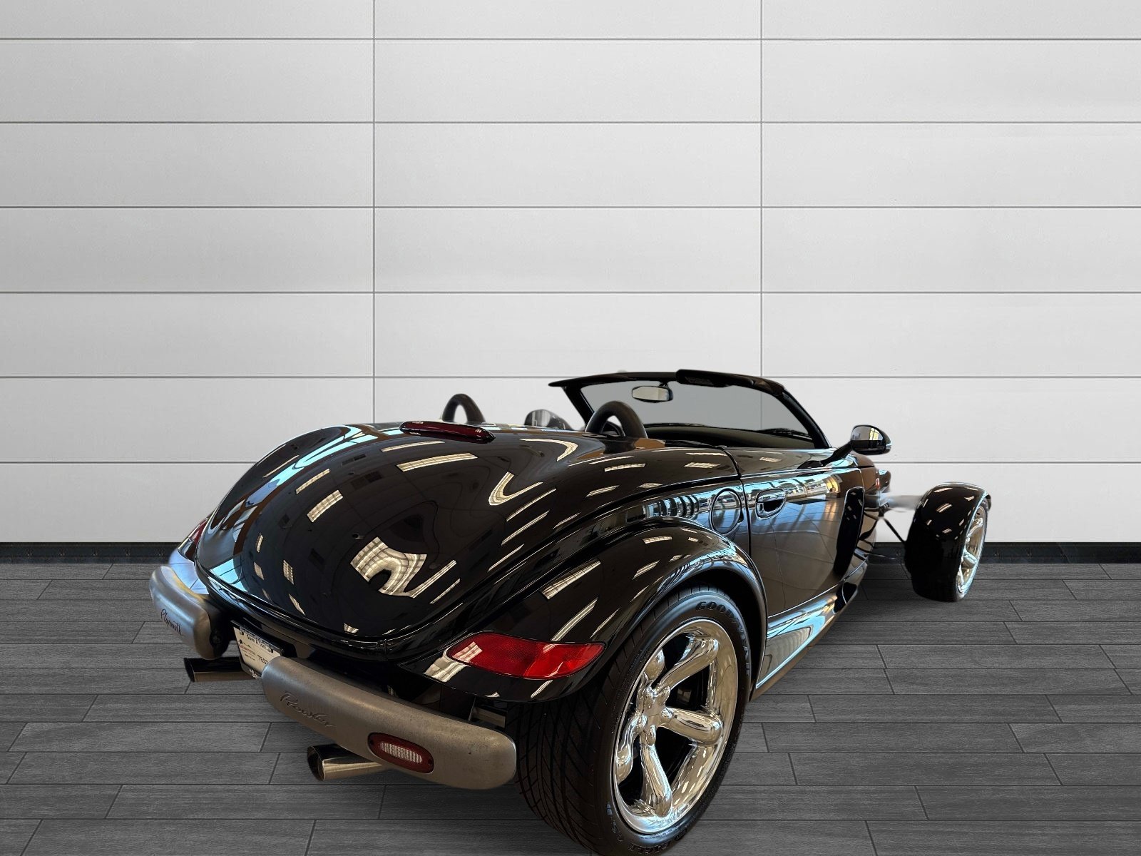 Used 1999 Plymouth Prowler RWD image 3