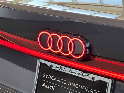 New 2025 Audi A6 e-tron Premium Plus image 13