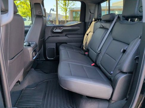 Used 2025 Chevrolet Silverado 1500 LTZ w/ LTZ Premium Package AWD/4WD image 28