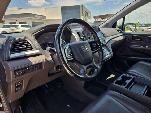 Used 2018 Honda Odyssey EX-L image 2
