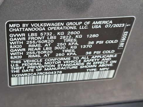 Used 2024 Volkswagen Atlas SE w/ Black Wheel Package FWD image 31