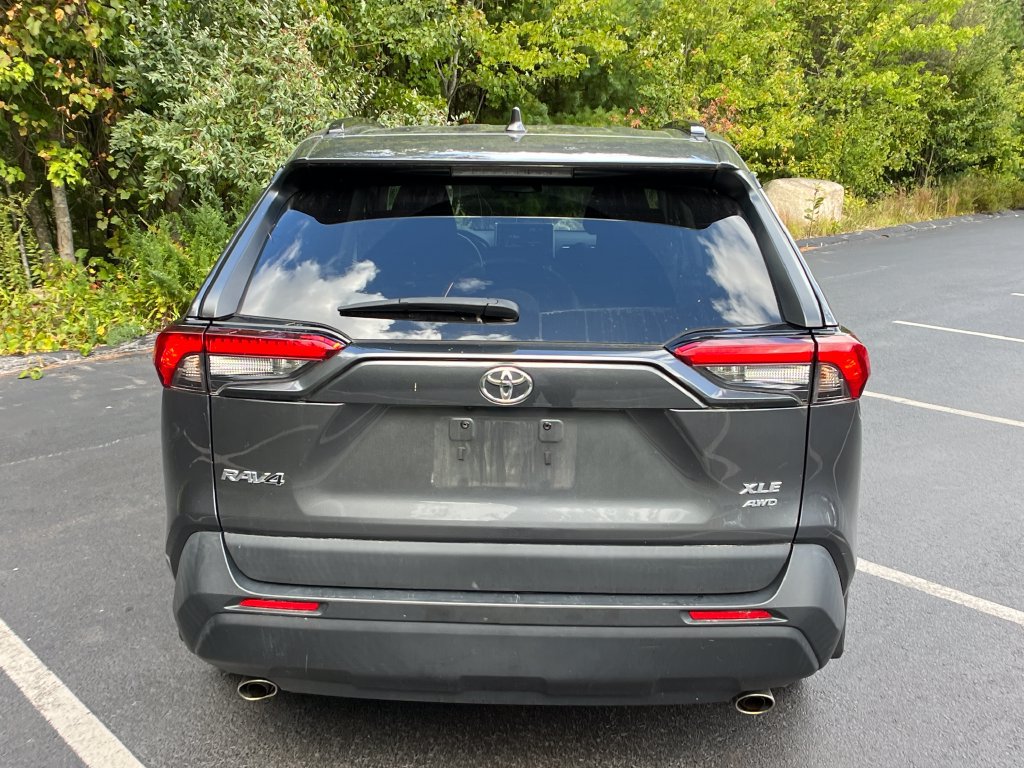 Certified 2022 Toyota RAV4 XLE w/ Convenience Package AWD/4WD image 32