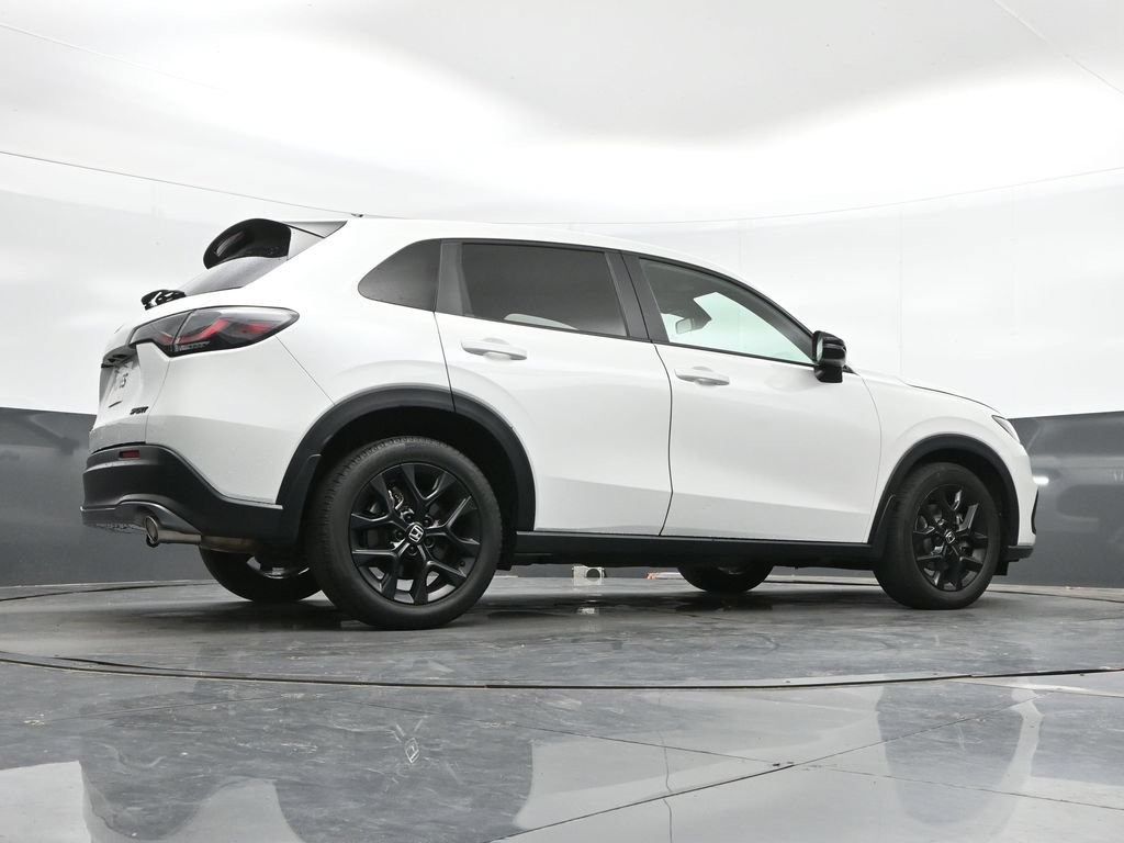 Used 2024 Honda HR-V Sport image 38