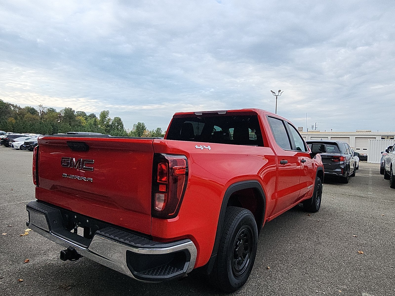 Used 2023 GMC Sierra 1500 Pro AWD/4WD image 5