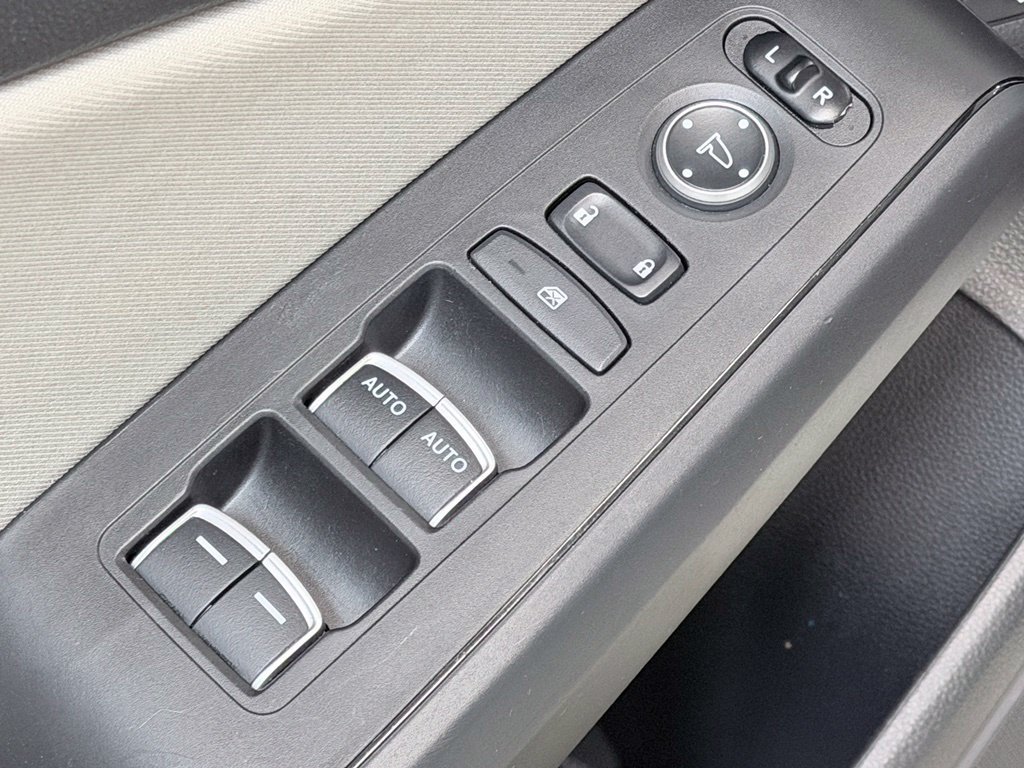 Used 2022 Honda Civic EX image 11
