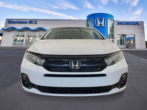 New 2026 Honda Odyssey EX-L image 9