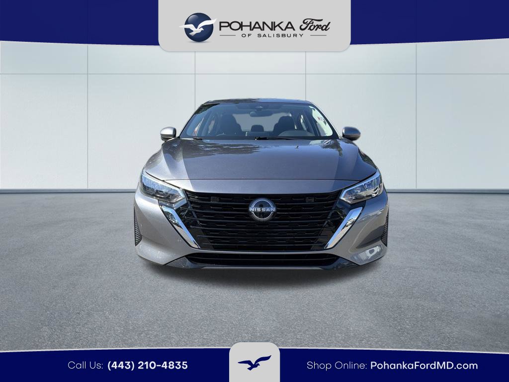 Used 2025 Nissan Sentra SV FWD image 3