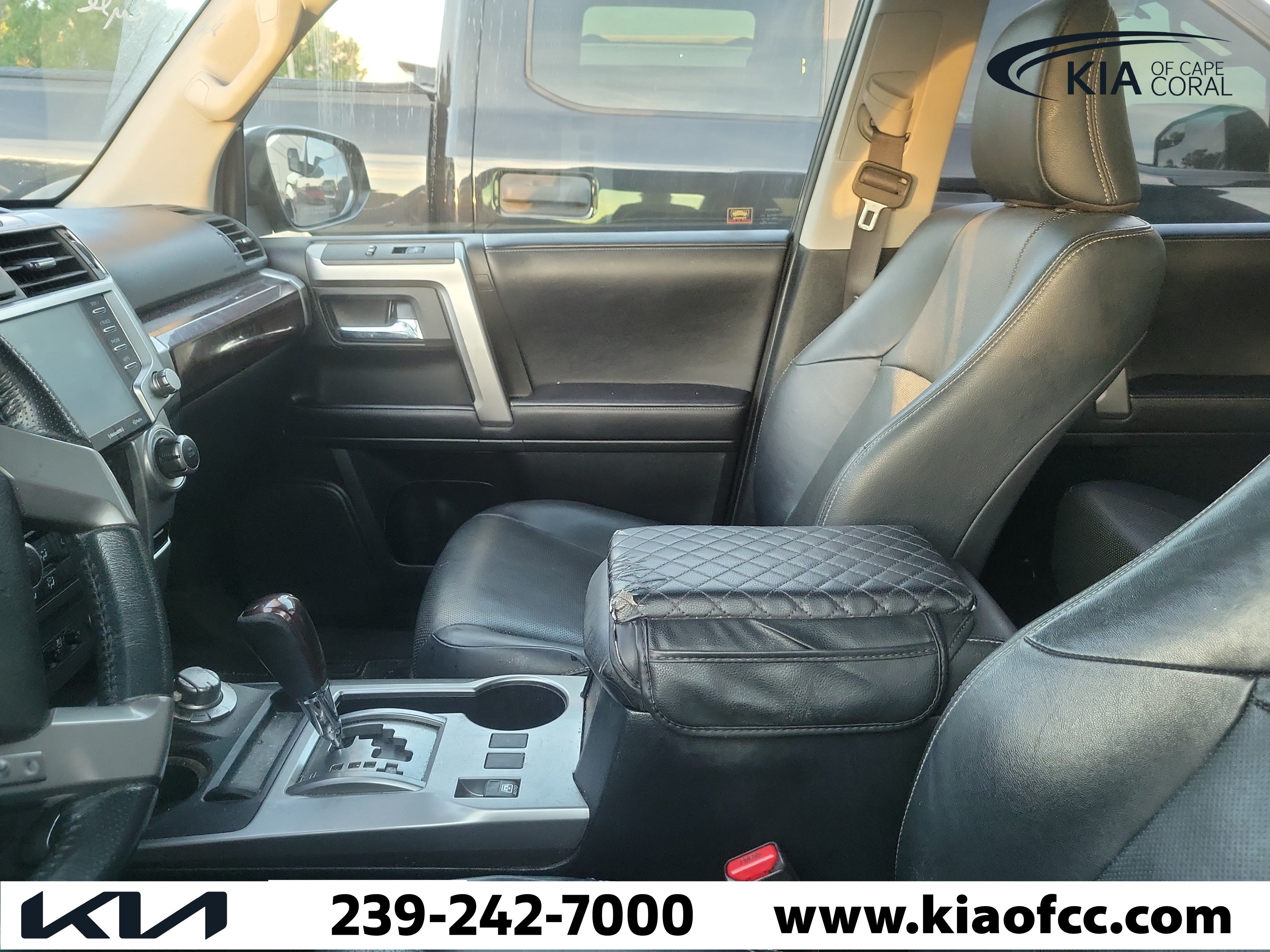 Used 2020 Toyota 4Runner Limited AWD/4WD image 9