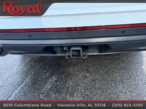 Certified 2023 Volkswagen Atlas SE w/ Black Wheel Package image 12