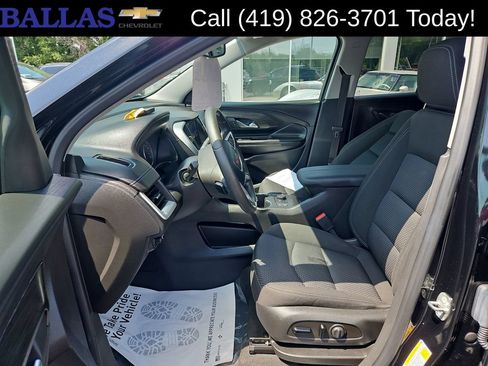 Certified 2023 GMC Terrain SLE w/ Driver Convenience Package AWD/4WD image 9