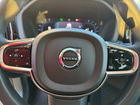 Certified 2024 Volvo XC60 B5 Plus w/ Climate Package image 33