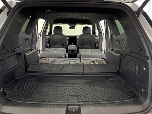 Used 2024 GMC Acadia Elevation w/ LPO, Floor Liner Package FWD image 14