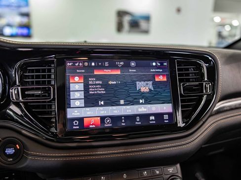 Used 2025 Dodge Durango R/T image 29