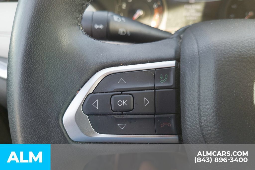 Used 2024 Jeep Compass Limited AWD/4WD image 12