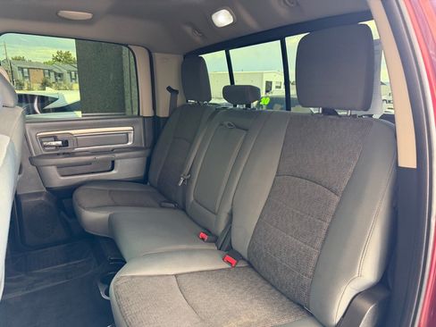 Used 2017 RAM 2500 SLT w/ Luxury Group AWD/4WD image 18
