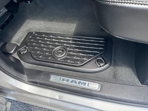 Used 2022 RAM 1500 Laramie AWD/4WD image 21