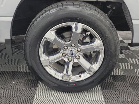 Used 2021 Ford F150 XLT w/ Equipment Group 302A High RWD image 10