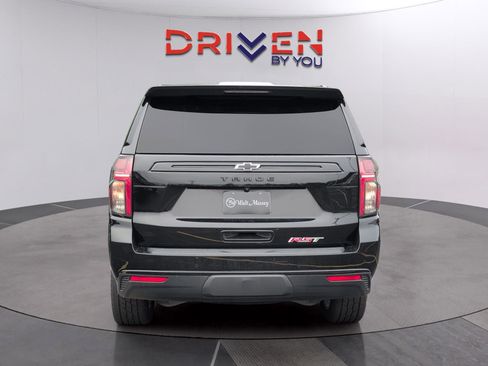 Used 2023 Chevrolet Tahoe RST w/ Luxury Package AWD/4WD image 4